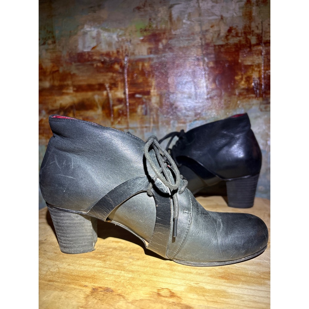 RARE Anthropologie CoupleOf Leather Lace Up Ankle Boots Round Toe Strap Detail - Picture 8 of 13
